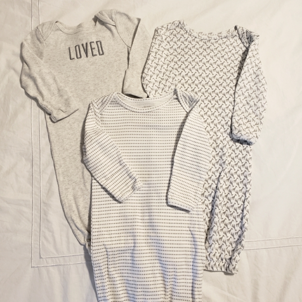 Carters gender neutral sleep gowns- 3 pack